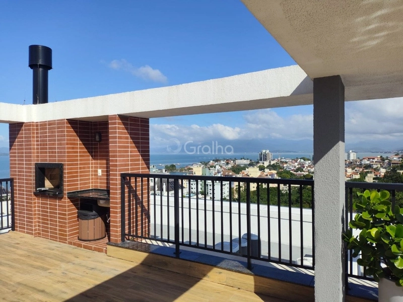 Apartamento em Coqueiros novo com 3 dormitórios 1 suíte e 2 vgs 101m²: 13ª foto da galeria de imagens do imóvel