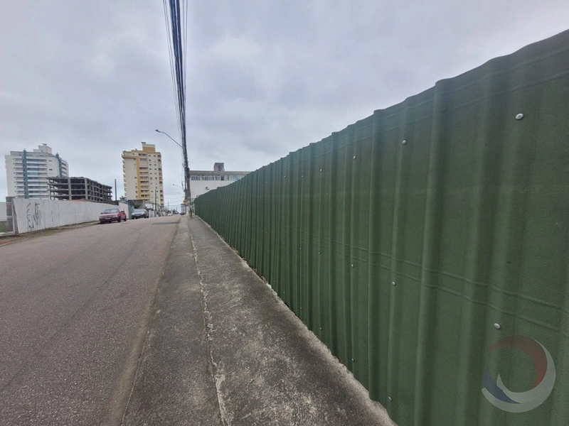 Terreno a venda em Barreiros com 2.406,14 m² de área: 4ª foto da galeria de imagens do imóvel