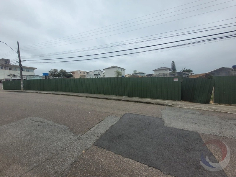 Terreno a venda em Barreiros com 2.406,14 m² de área: 3ª foto da galeria de imagens do imóvel