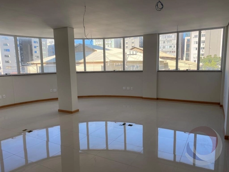 Prédio no Centro a venda comercial de 7 andares: 3ª foto da galeria de imagens do imóvel