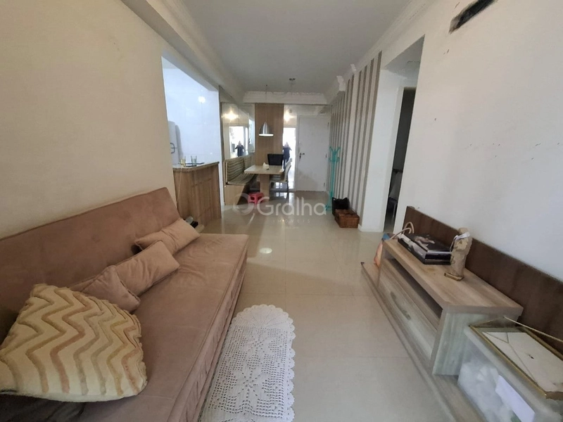 Apartamento em coqueiros com 2 dormitórios 1 suíte e 1 vaga: 1ª foto da galeria de imagens do imóvel