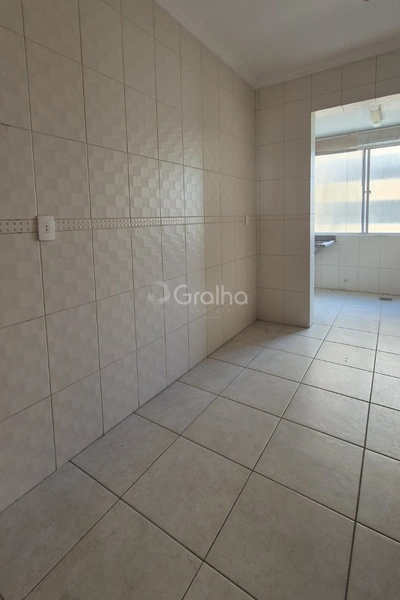 Apartamento no Centro com 3 dormitórios, sendo 1 suíte e 1 vaga 11m²: 8ª foto da galeria de imagens do imóvel