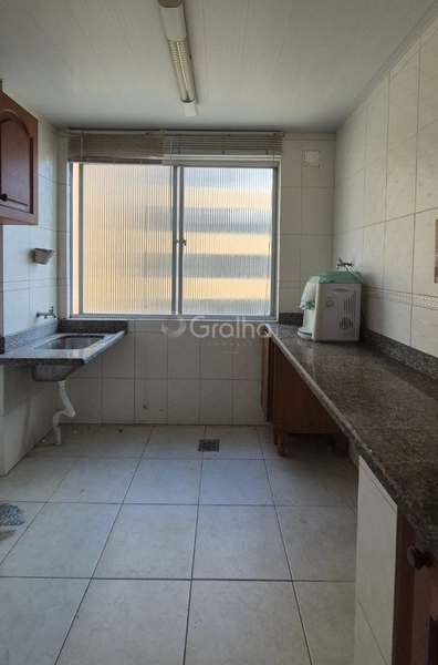 Apartamento no Centro com 3 dormitórios, sendo 1 suíte e 1 vaga 11m²: 9ª foto da galeria de imagens do imóvel