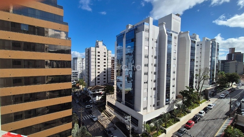 Apartamento no Centro com 3 dormitórios, sendo 1 suíte e 1 vaga 11m²: 14ª foto da galeria de imagens do imóvel