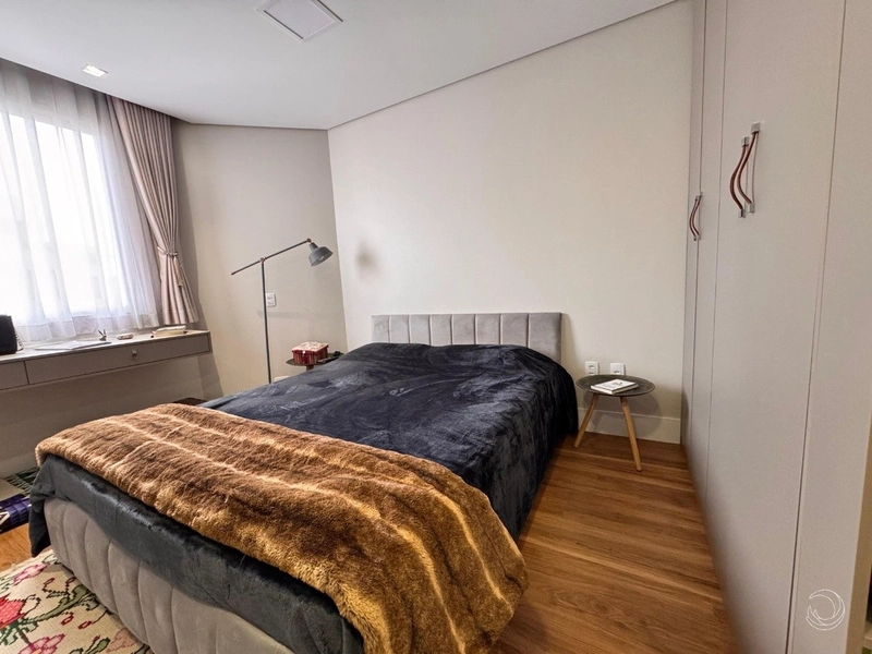 Cobertura no Centro com 3 dormitórios com 2 suítes e 2 vagas - 114m²: 17ª foto da galeria de imagens do imóvel