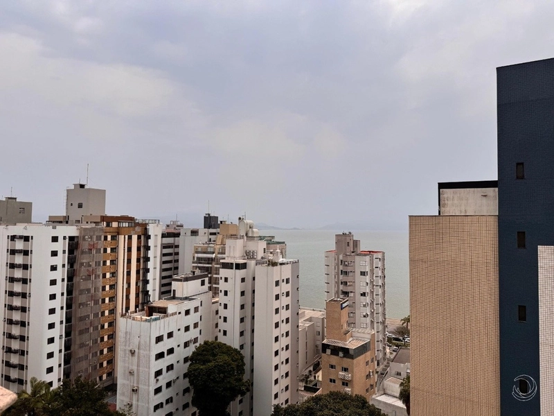 Cobertura no Centro com 3 dormitórios com 2 suítes e 2 vagas - 114m²: 20ª foto da galeria de imagens do imóvel