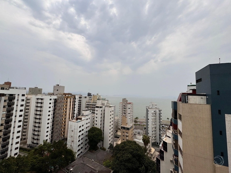 Cobertura no Centro com 3 dormitórios com 2 suítes e 2 vagas - 114m²: 30ª foto da galeria de imagens do imóvel