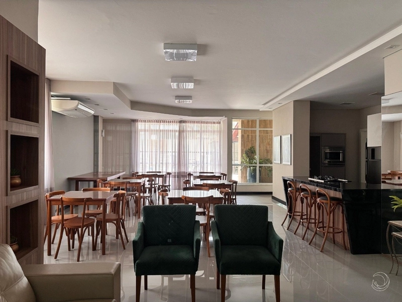 Cobertura no Centro com 3 dormitórios com 2 suítes e 2 vagas - 114m²: 25ª foto da galeria de imagens do imóvel