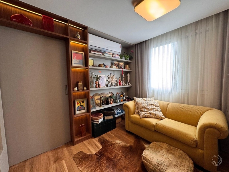 Cobertura no Centro com 3 dormitórios com 2 suítes e 2 vagas - 114m²: 5ª foto da galeria de imagens do imóvel