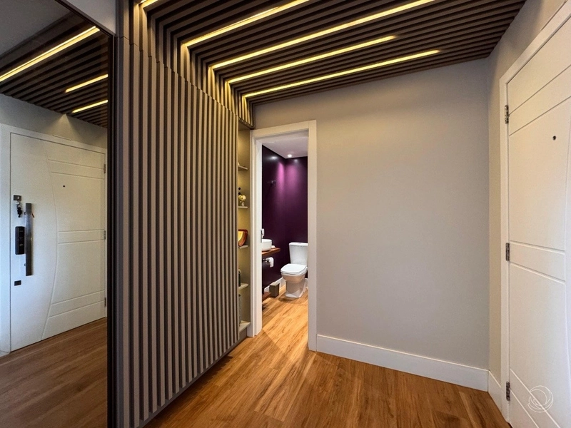 Cobertura no Centro com 3 dormitórios com 2 suítes e 2 vagas - 114m²: 7ª foto da galeria de imagens do imóvel