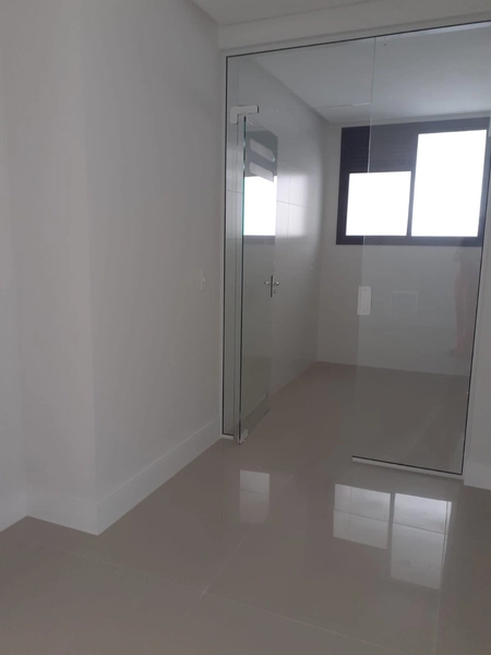 Apartamento na Agronomica com 3 dormitorios 1 suite com 123,97 m²: 4ª foto da galeria de imagens do imóvel