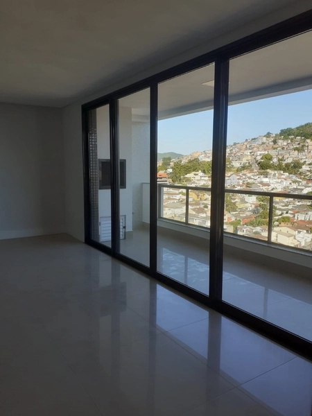 Apartamento na Agronomica com 3 dormitorios 1 suite com 123,97 m²: 2ª foto da galeria de imagens do imóvel