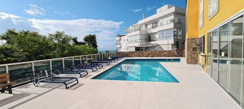 Apartamento em Jurere com 3 dormitórios, sendo 3 suítes e 2 vagas: 2ª foto da galeria de imagens do imóvel