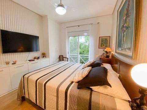 Apartamento em Jurere com 3 dormitórios, sendo 3 suítes e 2 vagas: 12ª foto da galeria de imagens do imóvel