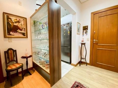 Apartamento em Jurere com 3 dormitórios, sendo 3 suítes e 2 vagas: 6ª foto da galeria de imagens do imóvel