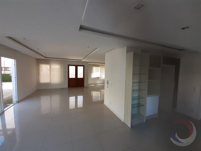 Apartamento na Lagoa da Conceição com 3 suítes e 2 vagas - 164m²: 7ª foto da galeria de imagens do imóvel