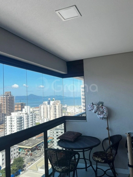 Apartamento no Kobrasol com 2 dormitórios, sendo 1 suíte  e 1 vaga: 1ª foto da galeria de imagens do imóvel