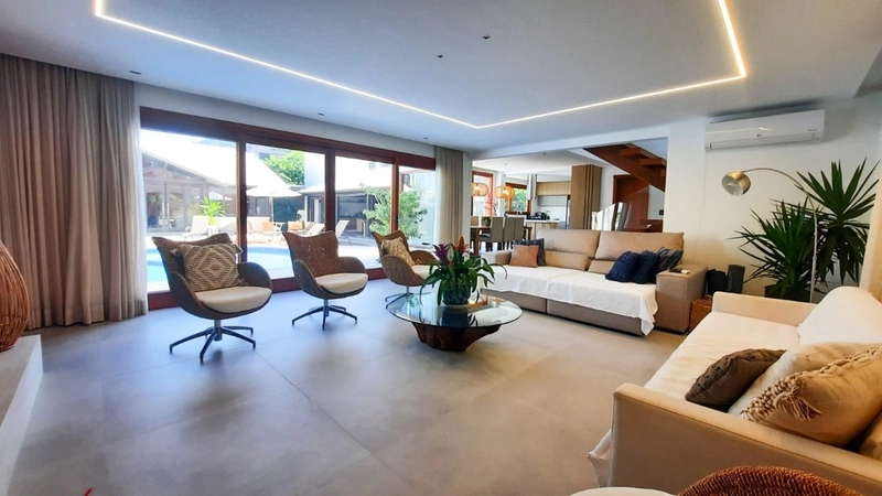 Casa no Rio Tavares com 4 dormitórios 4 suítes e 8 vagas - 600m²: 7ª foto da galeria de imagens do imóvel
