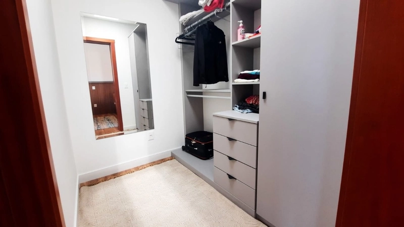 Casa no Rio Tavares com 4 dormitórios 4 suítes e 8 vagas - 600m²: 20ª foto da galeria de imagens do imóvel