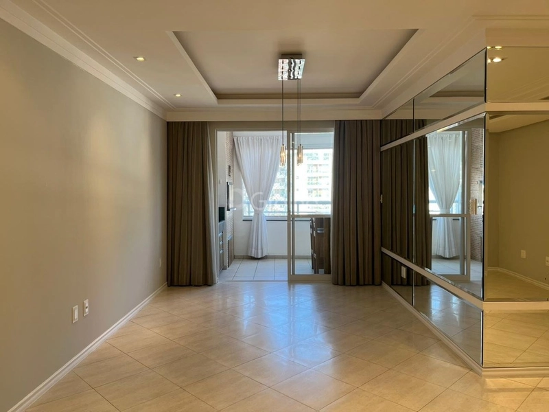 Apartamento na Trindade com 4 dormitórios 2 suíte com 2 vagas: 3ª foto da galeria de imagens do imóvel