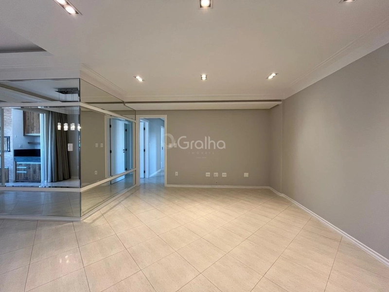 Apartamento na Trindade com 4 dormitórios 2 suíte com 2 vagas: 7ª foto da galeria de imagens do imóvel
