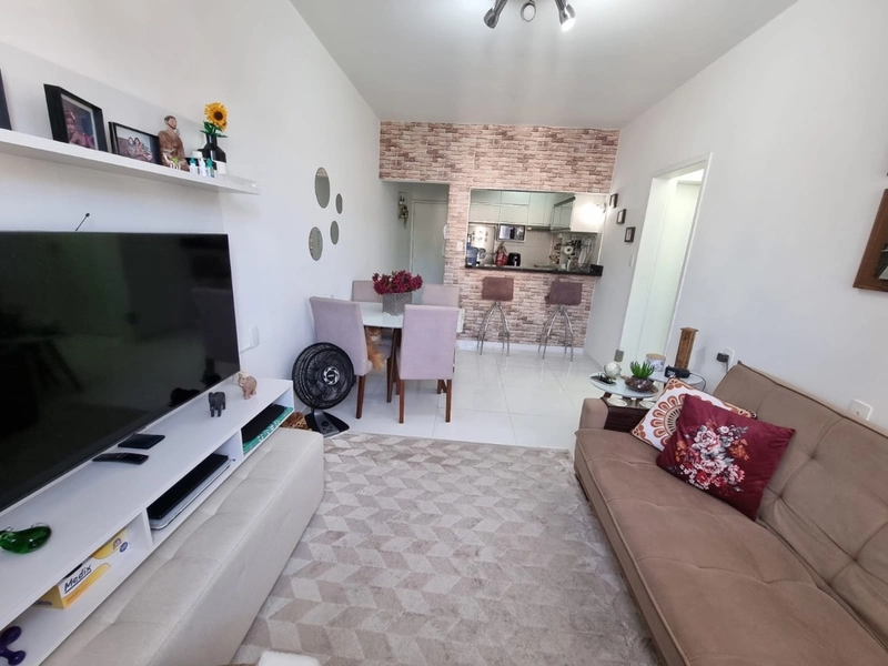 Apartamento no centro com 2 dormitórios: 4ª foto da galeria de imagens do imóvel