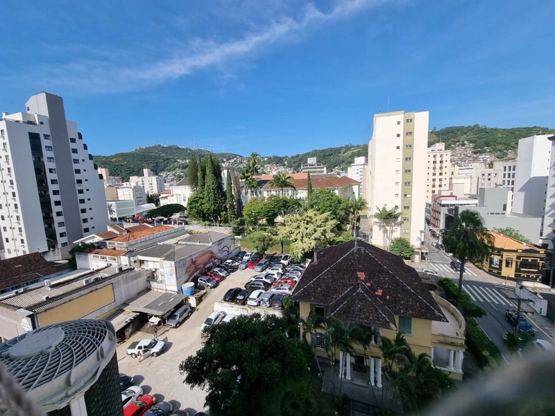 Apartamento no centro com 2 dormitórios: 6ª foto da galeria de imagens do imóvel