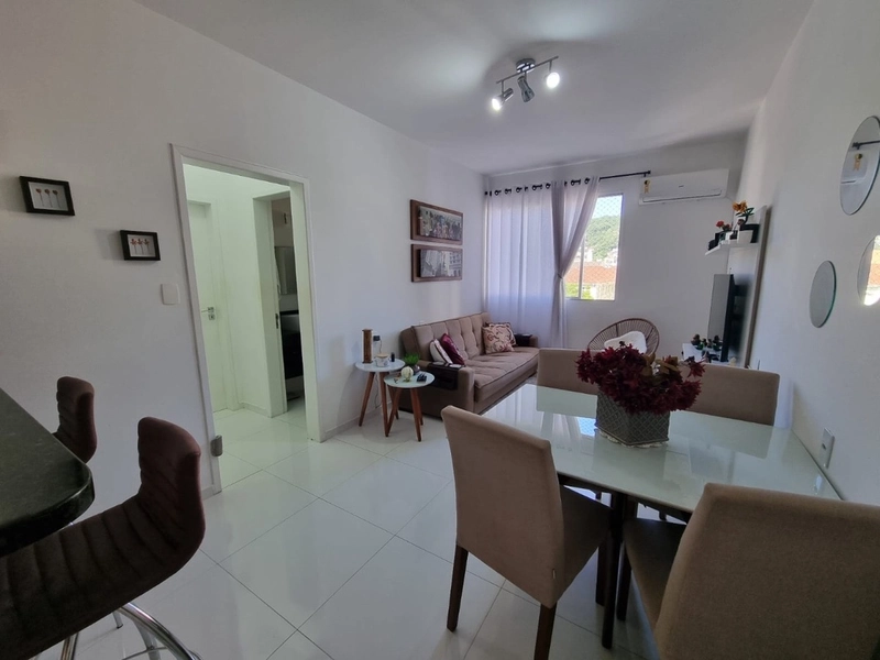 Apartamento no centro com 2 dormitórios: 17ª foto da galeria de imagens do imóvel