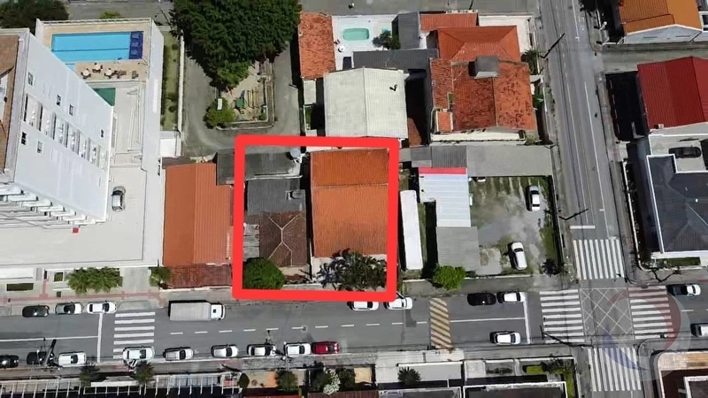 Terreno no Estreito com 247,56 m² de área: 3ª foto da galeria de imagens do imóvel