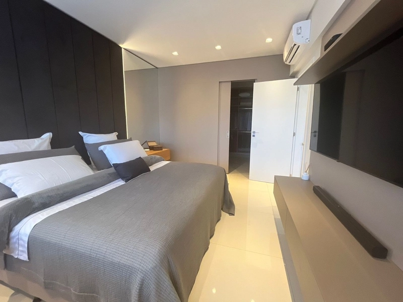 Apartamento em Jurere internacional com 3 suítes e 3 vagas - 168m²: 14ª foto da galeria de imagens do imóvel