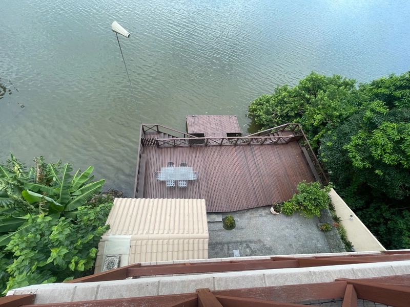 Casa na Lagoa da Conceição com 3 suítes e 1 vagas - 282m²: 5ª foto da galeria de imagens do imóvel