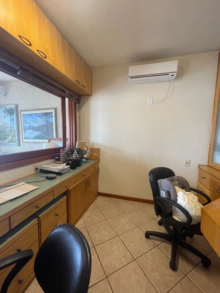 Casa na Lagoa da Conceição com 3 suítes e 1 vagas - 282m²: 22ª foto da galeria de imagens do imóvel