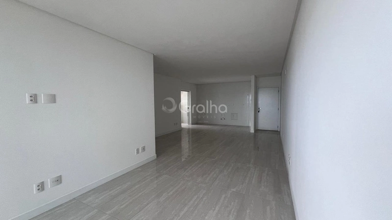 Apartamento no Estreito com 3 dormitórios 2 suítes e 3 vagas: 2ª foto da galeria de imagens do imóvel