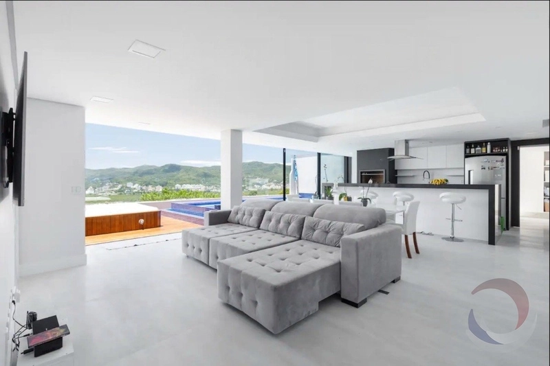 Casa na Trindade com 4 dormitórios 4 suítes e 2 vagas - 287 m²: 1ª foto da galeria de imagens do imóvel