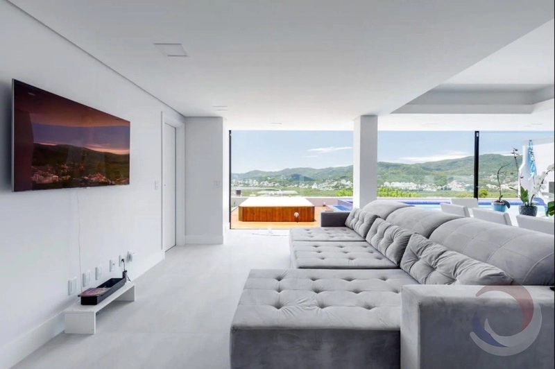 Casa na Trindade com 4 dormitórios 4 suítes e 2 vagas - 287 m²: 2ª foto da galeria de imagens do imóvel