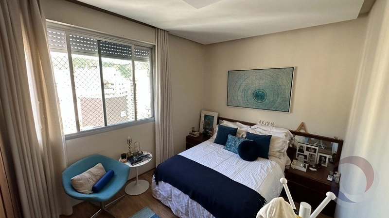 Apartamento no Centro com 5 dormitórios, sendo 3 suítes e 2 vagas: 23ª foto da galeria de imagens do imóvel
