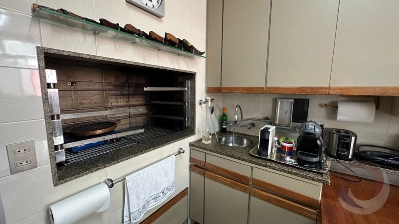 Apartamento no Centro com 5 dormitórios, sendo 3 suítes e 2 vagas: 13ª foto da galeria de imagens do imóvel