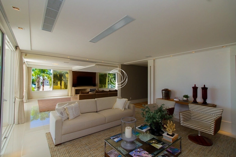 Casa residencial na Praia Brava com 6 suítes e 8 vagas - 1.097m²: 12ª foto da galeria de imagens do imóvel