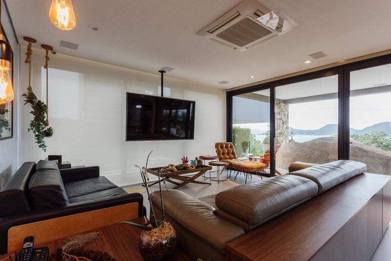 Linda Casa em Cacupé em Condomínio fechado com 4 suítes - 435m²: 19ª foto da galeria de imagens do imóvel