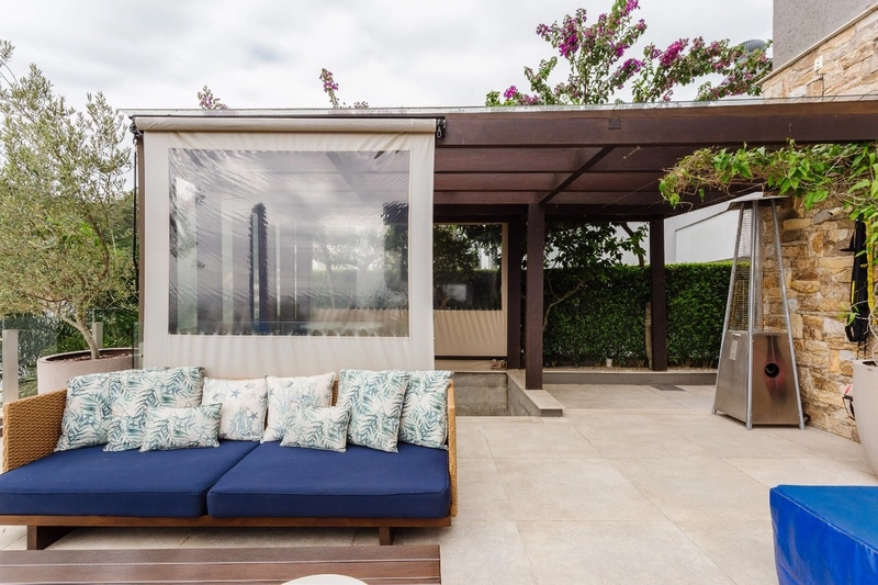 Linda Casa em Cacupé em Condomínio fechado com 4 suítes - 435m²: 5ª foto da galeria de imagens do imóvel