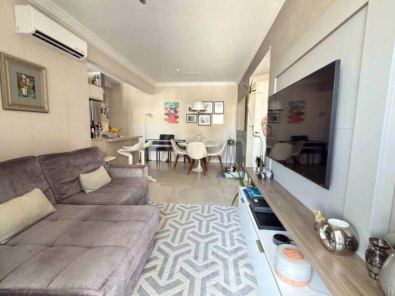 Apartamento em Coqueiros com 2 dormitórios 2 suítes e 1 vaga: 17ª foto da galeria de imagens do imóvel