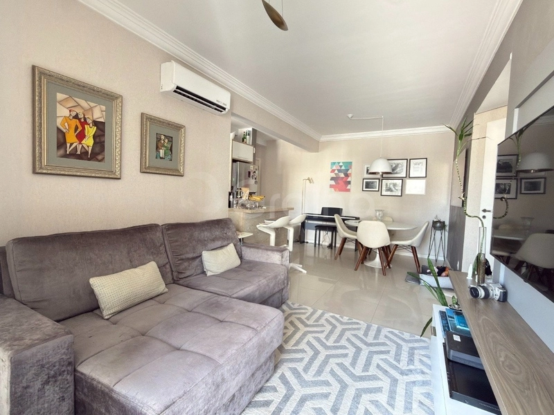 Apartamento em Coqueiros com 2 dormitórios 2 suítes e 1 vaga: 2ª foto da galeria de imagens do imóvel