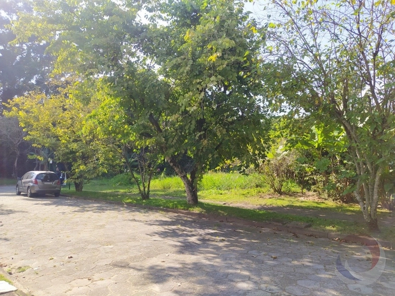 Terreno em condomínio fechado com 1.507,83 m² de área: 4ª foto da galeria de imagens do imóvel