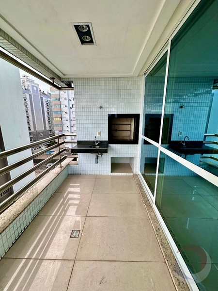 Apartamento na Beira mar de frente com 4 dormitórios sendo 4 suítes: 12ª foto da galeria de imagens do imóvel