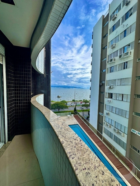 Apartamento na Beira mar de frente com 4 dormitórios sendo 4 suítes: 10ª foto da galeria de imagens do imóvel