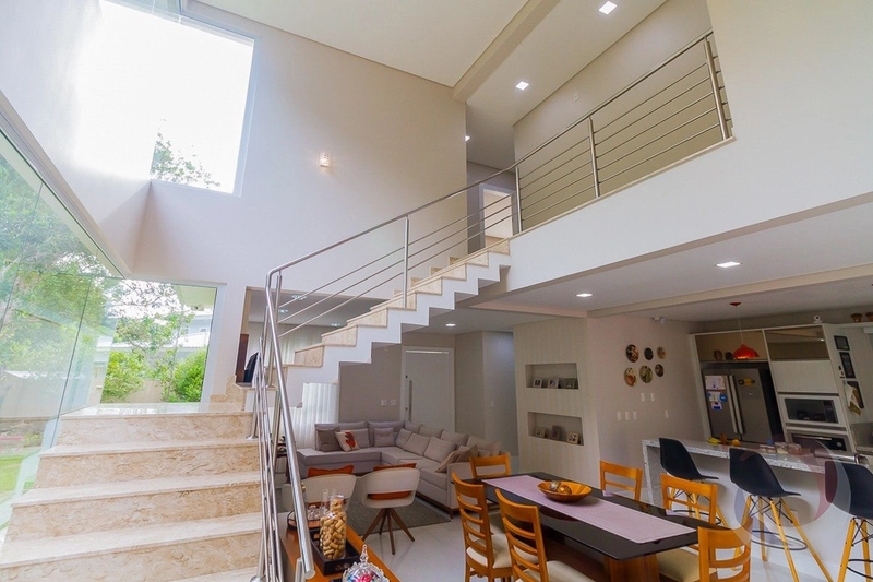 Casa em condomínio fechado com 3 dormitórios 1 suíte 4 vgs com 271m2: 11ª foto da galeria de imagens do imóvel