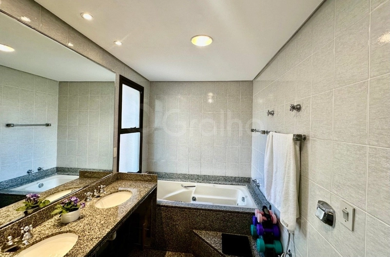 Apartamento na Beira Mar com 4 dormitórios 2 suítes e 2 vagas -264 m²: 26ª foto da galeria de imagens do imóvel