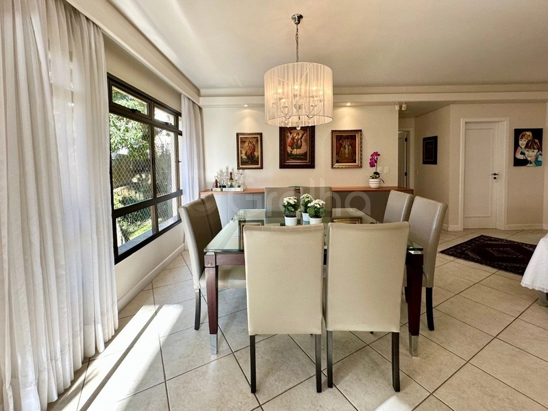 Apartamento na Beira Mar com 4 dormitórios 2 suítes e 2 vagas -264 m²: 15ª foto da galeria de imagens do imóvel