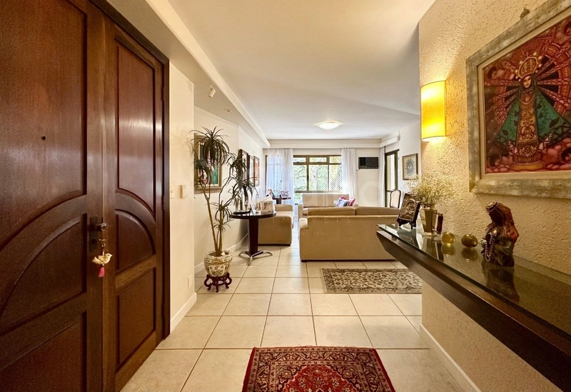 Apartamento na Beira Mar com 4 dormitórios 2 suítes e 2 vagas -264 m²: 8ª foto da galeria de imagens do imóvel