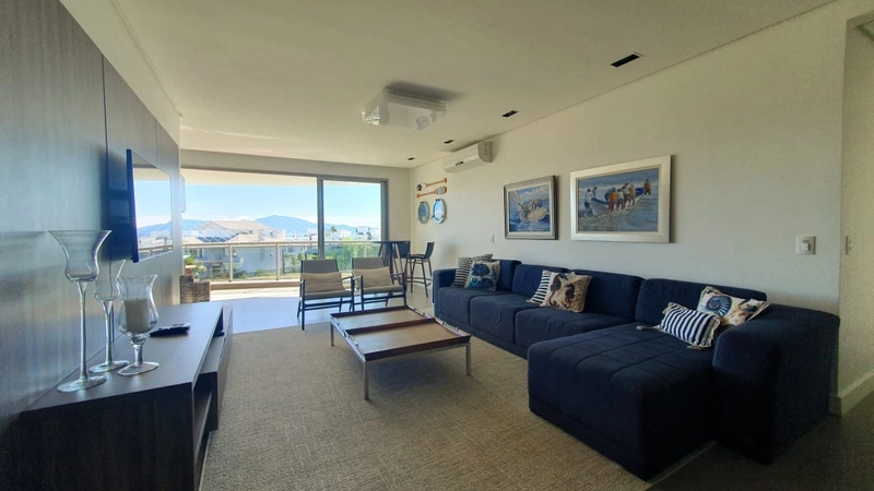Apartamento em Jurerê Internacional com 3 dormitórios, sendo 2 suítes: 2ª foto da galeria de imagens do imóvel